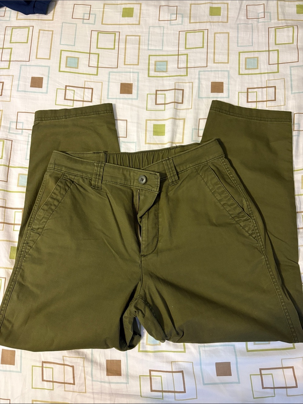 Old Navy Olive Green Straight-Leg Women's Pants